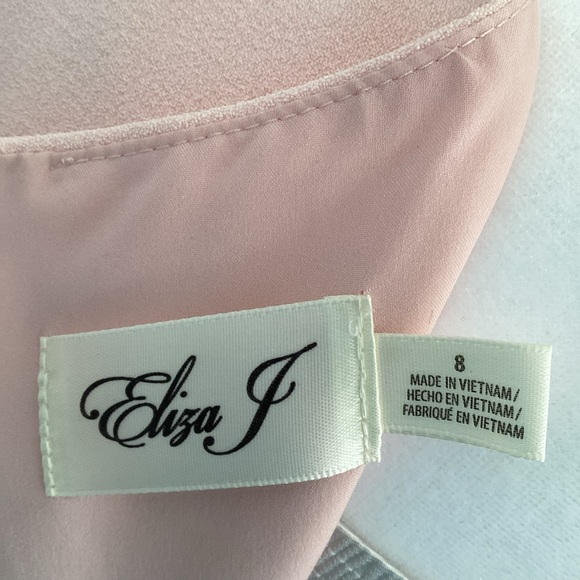 Eliza J, Size 8, Blush Party Dress - Picture 3 of 9